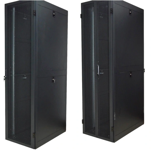 Armoire serveur 42U à portes perforées